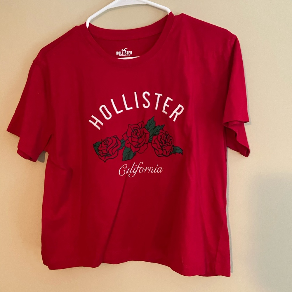 red short sleeve shirt